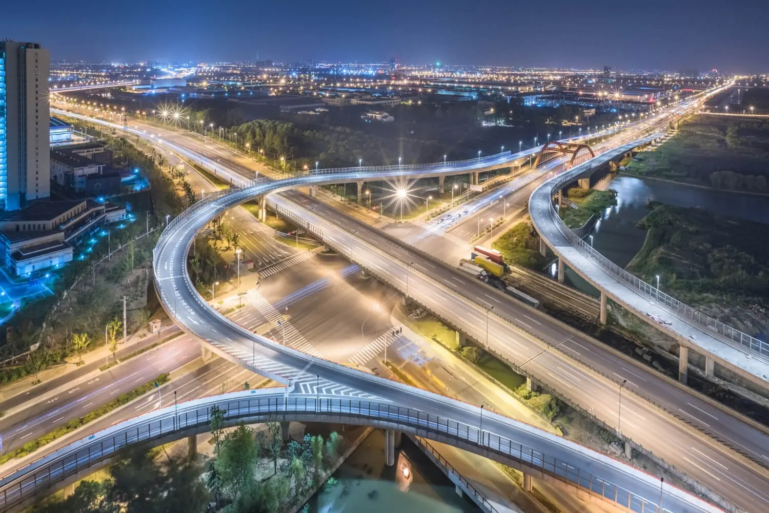 Investing in Independent Floors - Smart Move in NCR